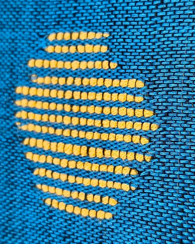 Khadi Cotton Handloom Saree Butta Design - Peacock Blue