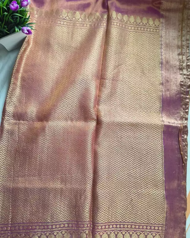 Soft Linen Tissue Saree with Gold Zari Chevron Weave - Onion Pink