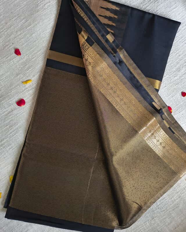 Maheshwari Silk Cotton Saree with Golden Temple Border - Classic Black