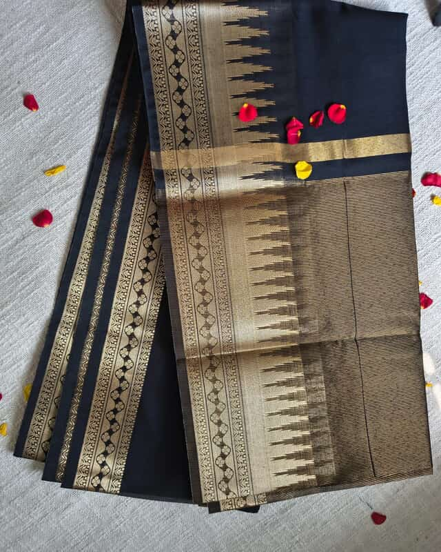 Maheshwari Silk Cotton Saree with Golden Temple Border - Classic Black