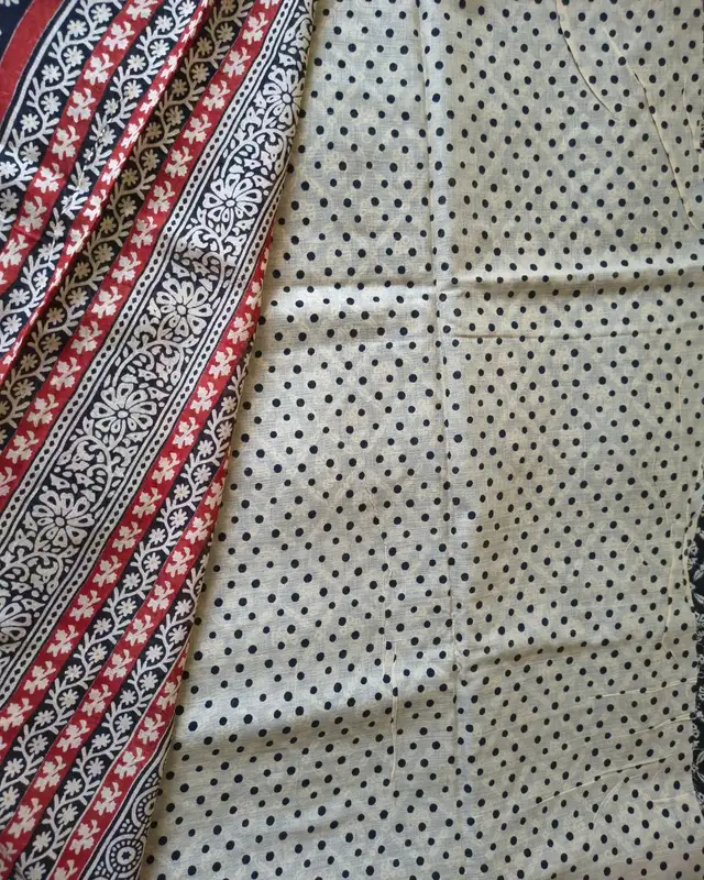 Ajrakh Block Print 120s Mul Cotton Saree - Black Lattice