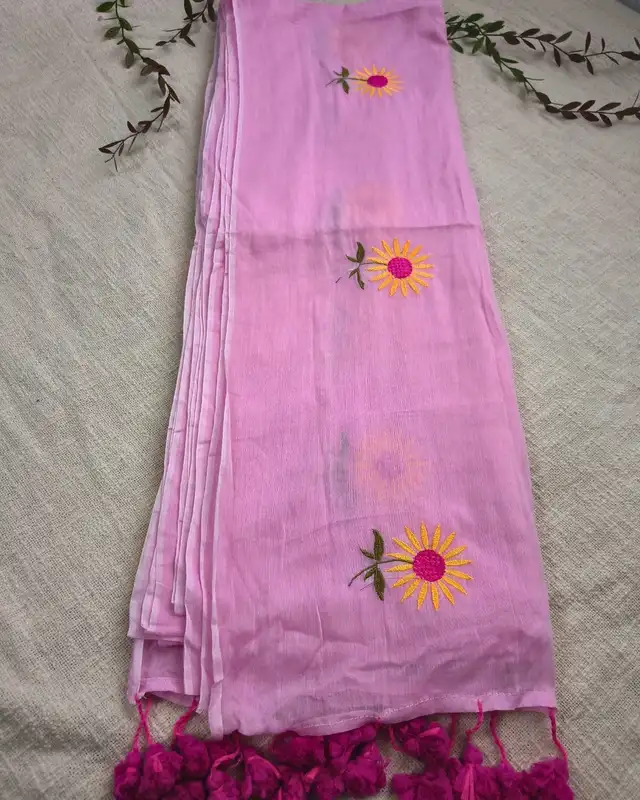 Mul Cotton Handloom Saree Flower Embroidery - Baby Pink