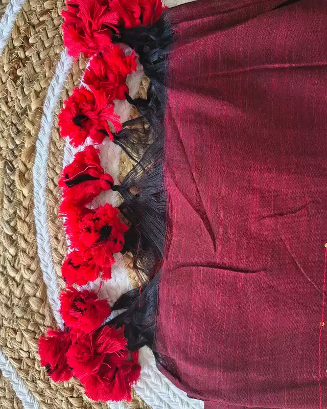 Mul Cotton Handloom Saree with Sequins - Maroon