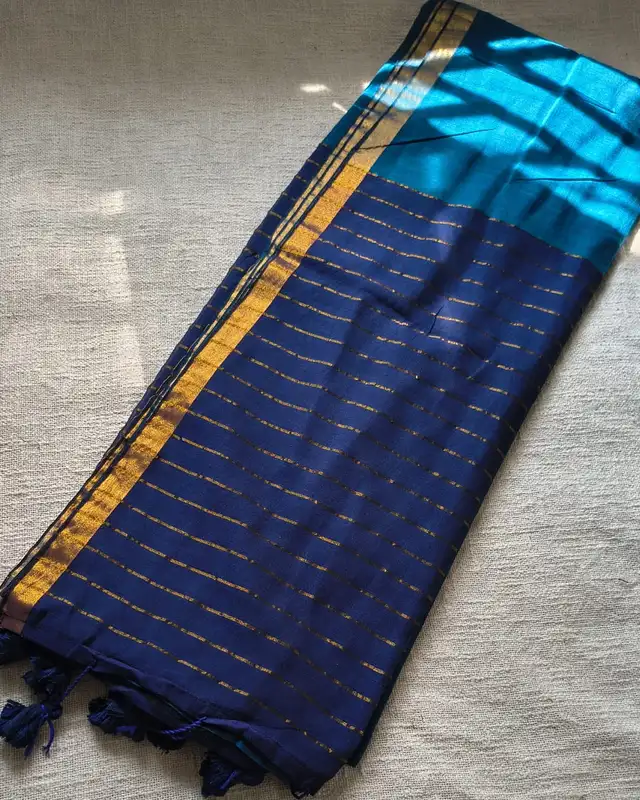 Mul Cotton Handloom Saree with Zari border, Contrast Pallu with zari woven stripes - Blue