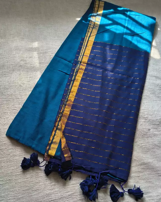 Mul Cotton Handloom Saree with Zari border, Contrast Pallu with zari woven stripes - Blue