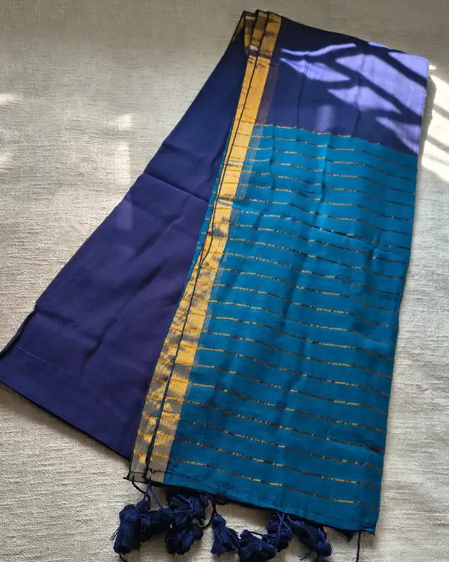 Mul Cotton Handloom Saree with Zari border, Contrast Pallu with zari woven stripes - Navy Blue & Blue