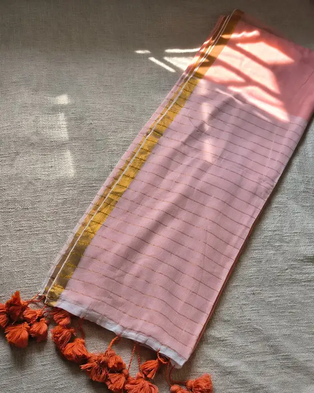 Mul Cotton Handloom Saree with Zari border, Contrast Pallu with zari woven stripes - Peach