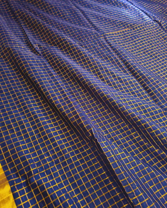Mul Cotton Zari Checks Handloom Saree with contrast border - Navy Blue