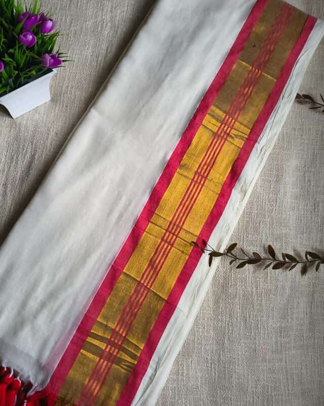 Mul Cotton Handloom Saree - White & Red
