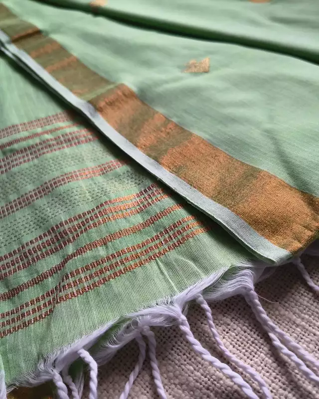 Pure Cotton Handloom Saree with Copper Zari weaving - Light Green