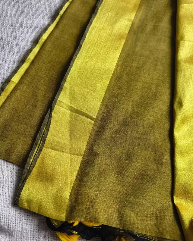Pure Cotton Handloom Saree with Golden Border - Golden Olive