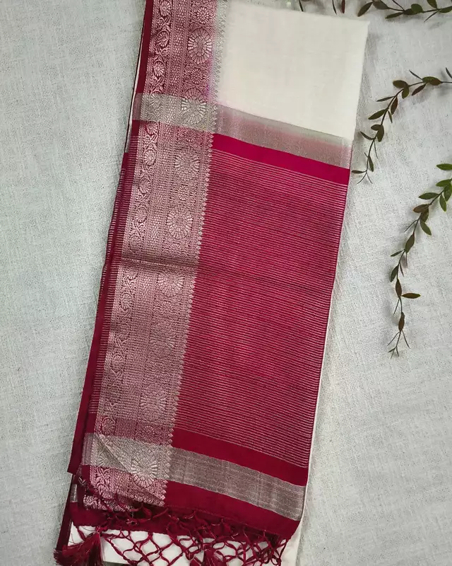 Tussar Matka Silk Saree with Contrast Pallu - White