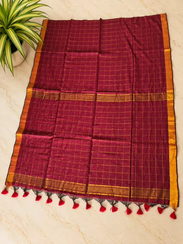 Traditional Big Checks Mul cotton with tassels - Crimson Red