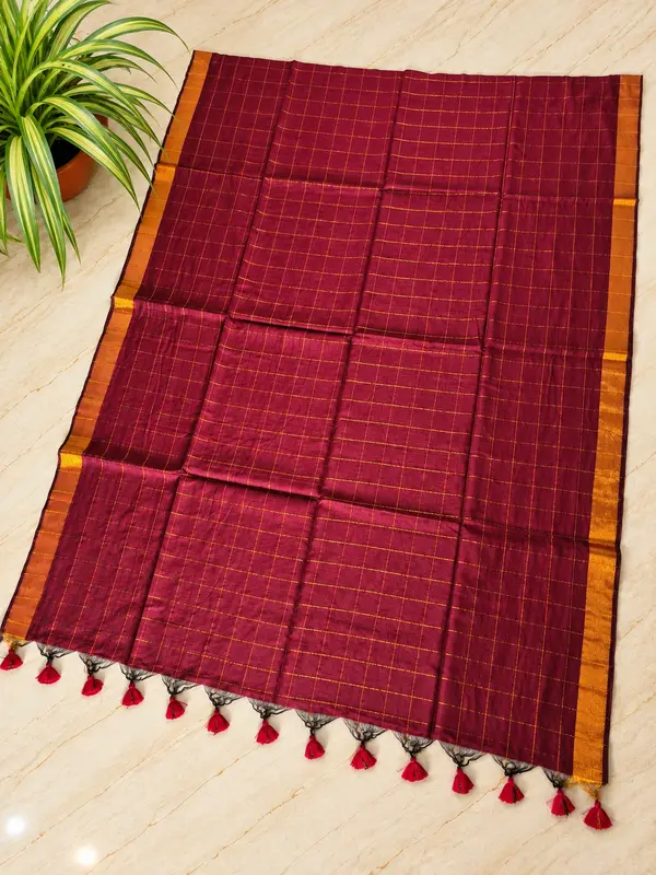 Traditional Big Checks Mul cotton with tassels - Crimson Red