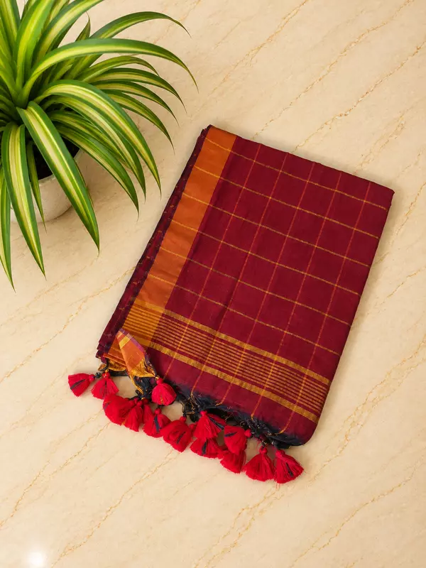 Traditional Big Checks Mul cotton with tassels - Crimson Red